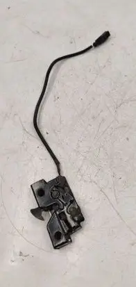 Volkswagen Golf VII Engine bonnet/hood lock/catch 5G1823509B