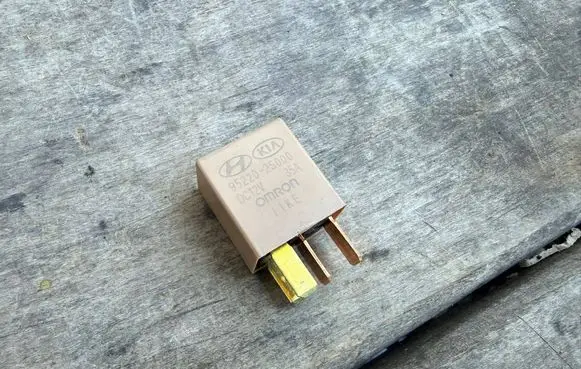 Hyundai i40 Other relay 952202S000