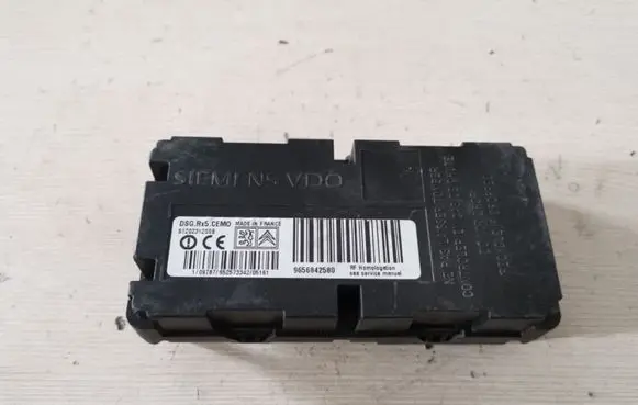 Peugeot 407 Other control units/modules 9656842580 S120231200B
