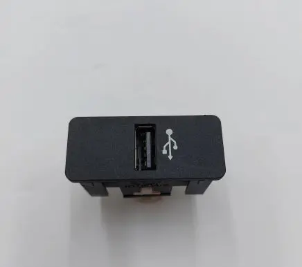 USB socket connector