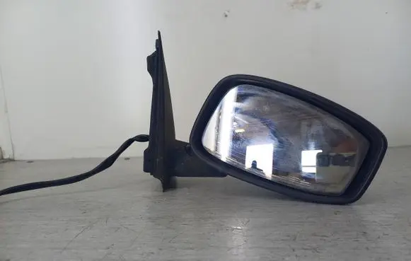 Fiat Stilo Front door electric wing mirror