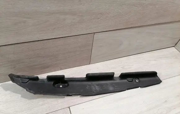 Audi A3 S3 8V Fender end trim 8V0821111CI