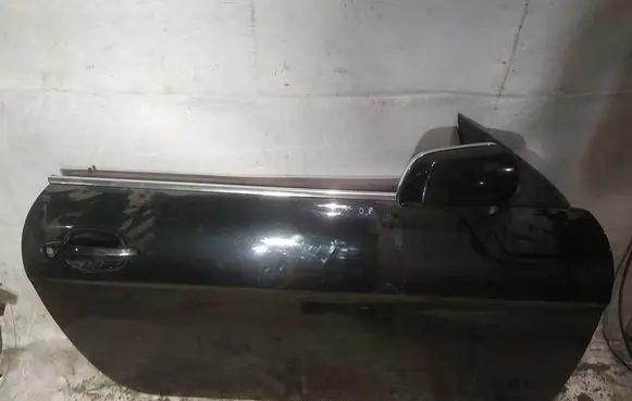 BMW 6 E63 E64 Front door juodos