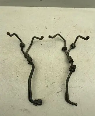 Opel Frontera B Fuel injector supply line/pipe 