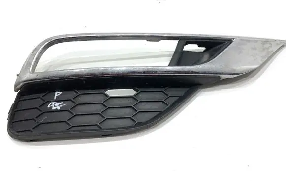 Honda CR-V Front bumper lower grill 71103T1VE5