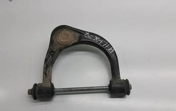 Toyota Hilux (AN10, AN20, AN30) Front lower control arm/wishbone 486300K040