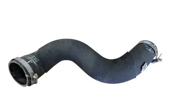 Intercooler hose/pipe