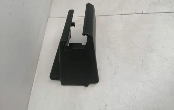 Mercedes-Benz Vito Viano W639 Front driver seat rail trim A1699190820