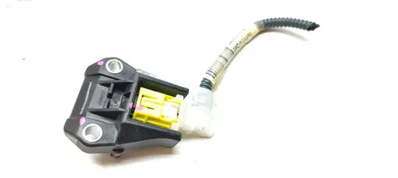 Toyota Yaris Airbag deployment crash/impact sensor 891730D070