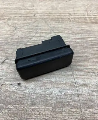 BMW 5 E39 Hazard light switch 8350947