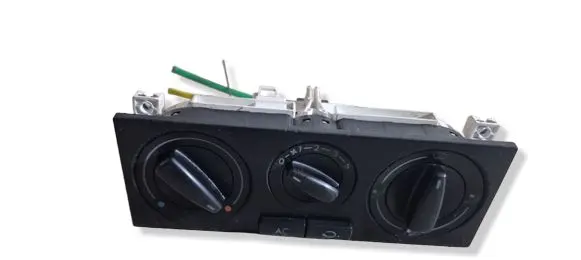 Volkswagen Golf IV Climate control unit 1J0820045F