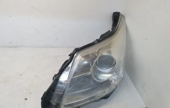 Toyota Avensis T270 Headlight/headlamp H279HLAE