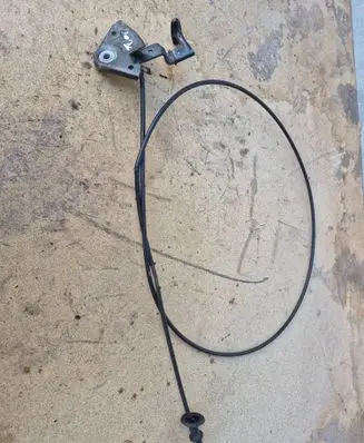 Audi A6 S6 C5 4B Engine bonnet/hood lock release cable 8D0823591A