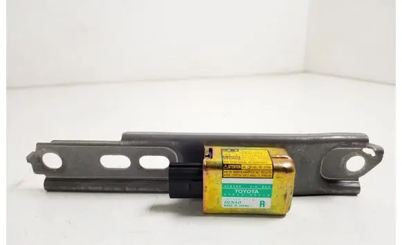 Lexus RX 330 - 350 - 400H Airbag deployment crash/impact sensor 89860-48020