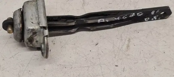 Nissan Almera N16 Front door check strap stopper