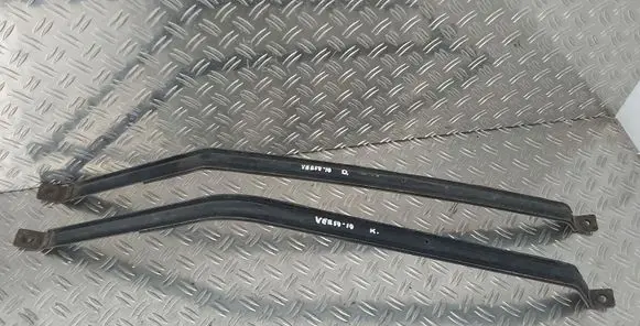 Toyota Verso Fuel tank mounting bracket 