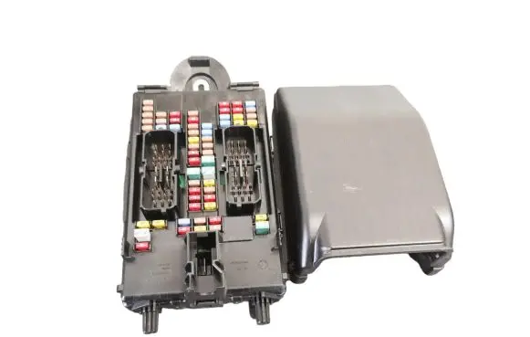 Volvo S90, V90 Fuse box set 31346672 0140922 K067B