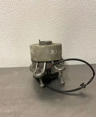 Mercedes-Benz S W222 Engine mount bracket 2222407617 ZGS003