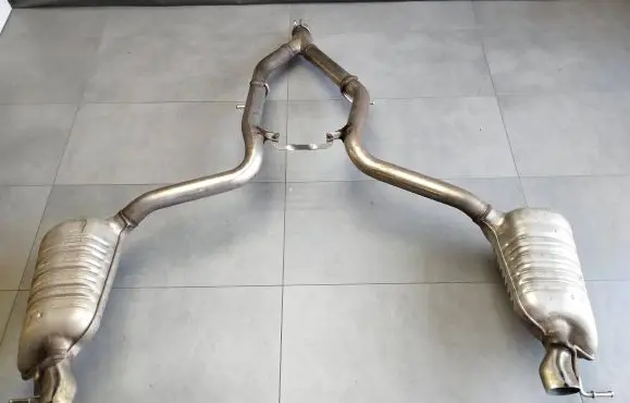 Mercedes-Benz CLS C218 X218 Muffler/silencer A2124910200 90595307 SN1553