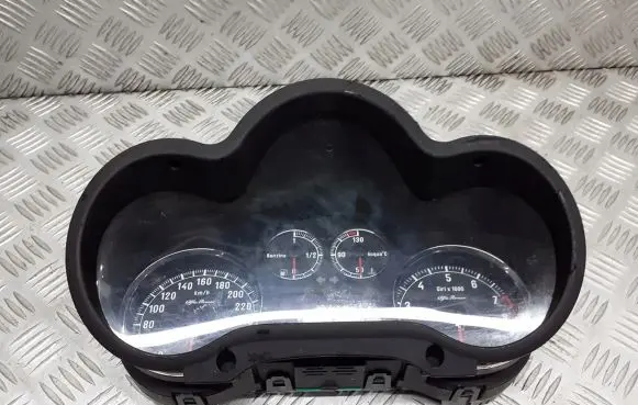 Alfa Romeo 147 Speedometer (instrument cluster) 156056615