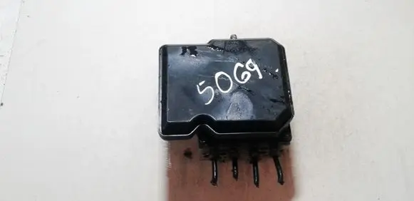 Nissan X-Trail T31 ABS Pump A98000EY0 77863671