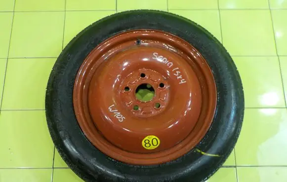 Fiat Sedici R16 spare wheel 