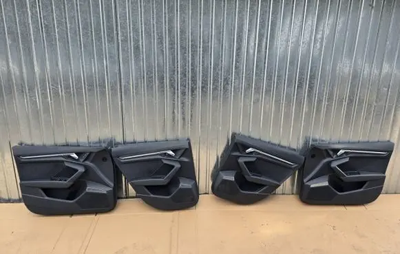 Audi RS3 8Y Seat set 