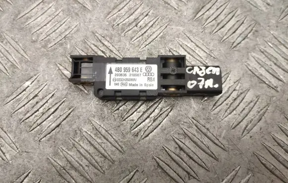 Porsche Cayenne (9PA) Airbag deployment crash/impact sensor 4B0959643E