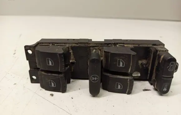 Skoda Octavia Mk1 (1U) Electric window control switch 1J4959857A