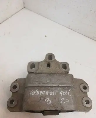 Volkswagen Golf V Engine mount bracket 1K0199555T