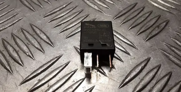 Land Rover Range Rover Velar Other relay DH2214B192AA