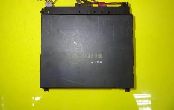 Mercedes-Benz S W220 Comfort/convenience module 2208201026