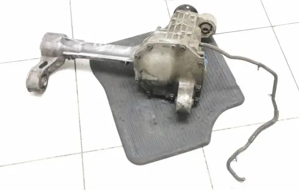 Nissan Pathfinder R51 Front differential EA09