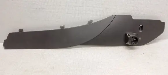 Volkswagen PASSAT B6 Other sill/pillar trim element 3C1863046