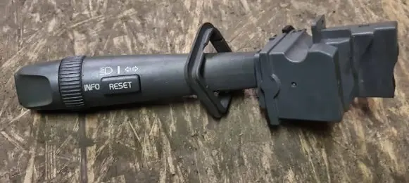 Volvo XC70 Indicator stalk