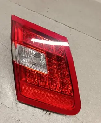Mercedes-Benz E W212 Tailgate rear/tail lights 7P48350 A2128200764