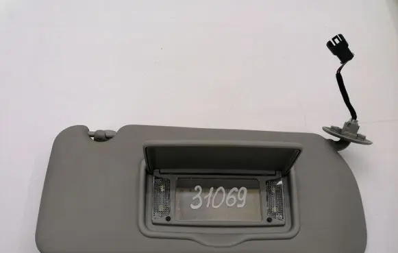 Cadillac CTS Sun visor GM355131