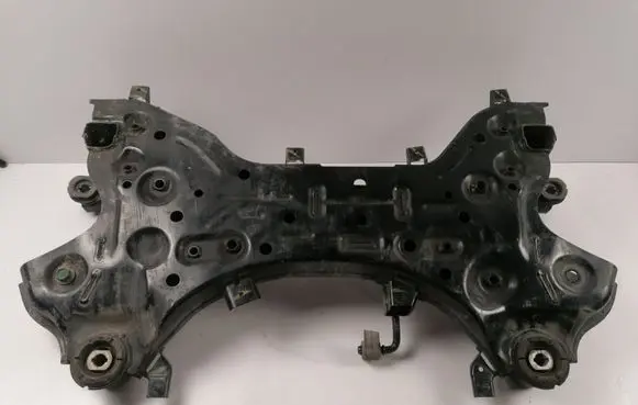 Hyundai Tucson TL Front subframe 62400D3050