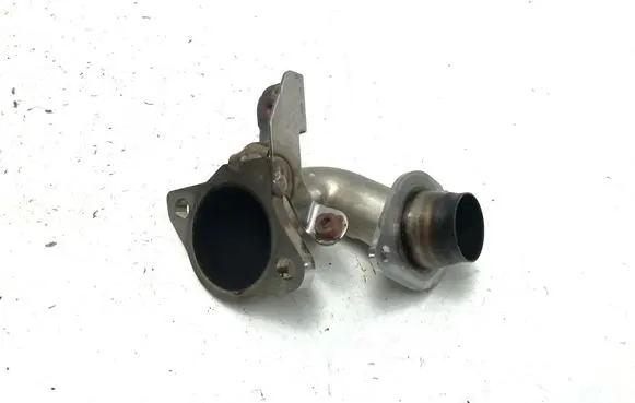 Mazda CX-60 EGR valve line/pipe/hose