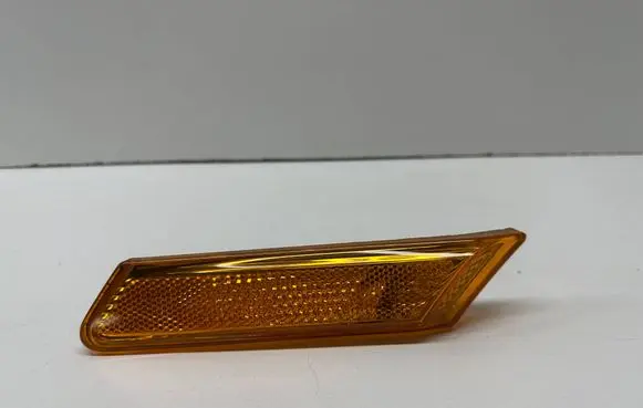 Porsche 911 997 Front indicator light 99763103702 997631037