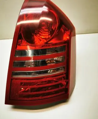 Chrysler 300 - 300C Rear/tail lights 04805854 04805852 05059165