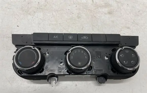Skoda Superb B8 (3V) Climate control unit 565820047