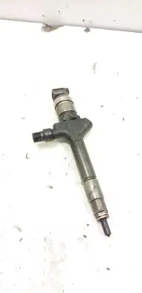 Mazda 5 Fuel injector RF7J13H50