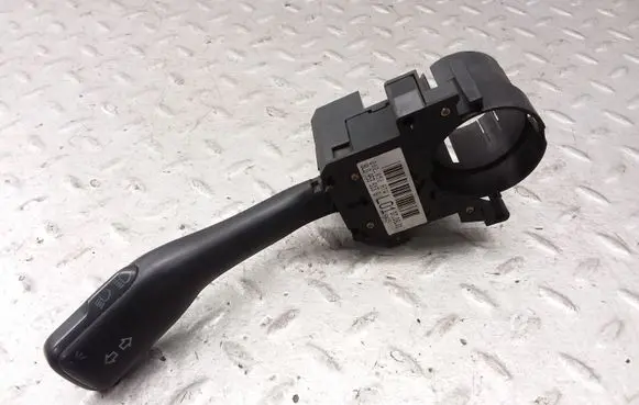 Audi A6 Allroad C5 Indicator stalk 8L0953513G