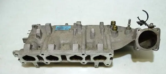 Opel Astra J Intake manifold 55564546