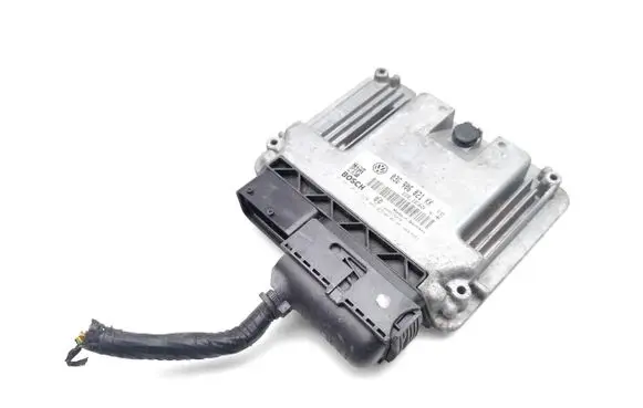 Volkswagen Jetta V Engine control unit/module 03G906021KK 0281013228