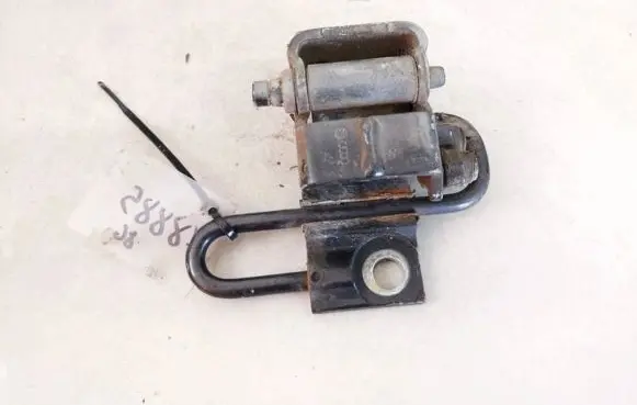 Audi A3 S3 8P Rear door lower hinge