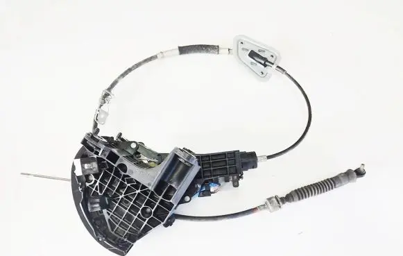 Lexus RX 450H Gear shift cable linkage