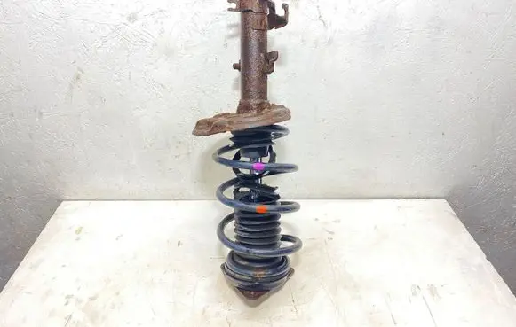 Nissan Qashqai Front shock absorber/damper