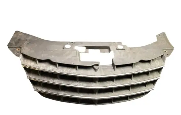 Chrysler Sebring (JS) Front grill OYW36TRMAC 31726Y